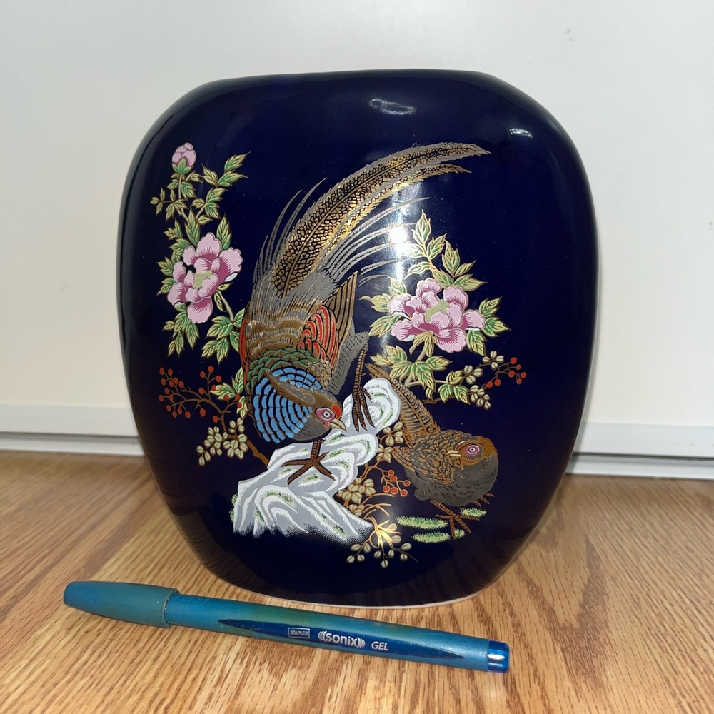 JAPAN VTG 1970s Porcelain Cobalt Blue Flat flower bud vase gold trim pheasant g